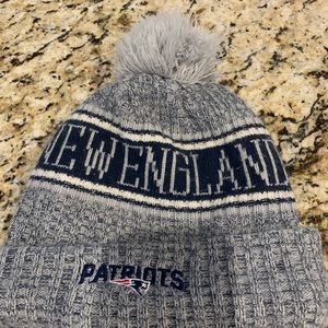 3 kids winter hats and gloves